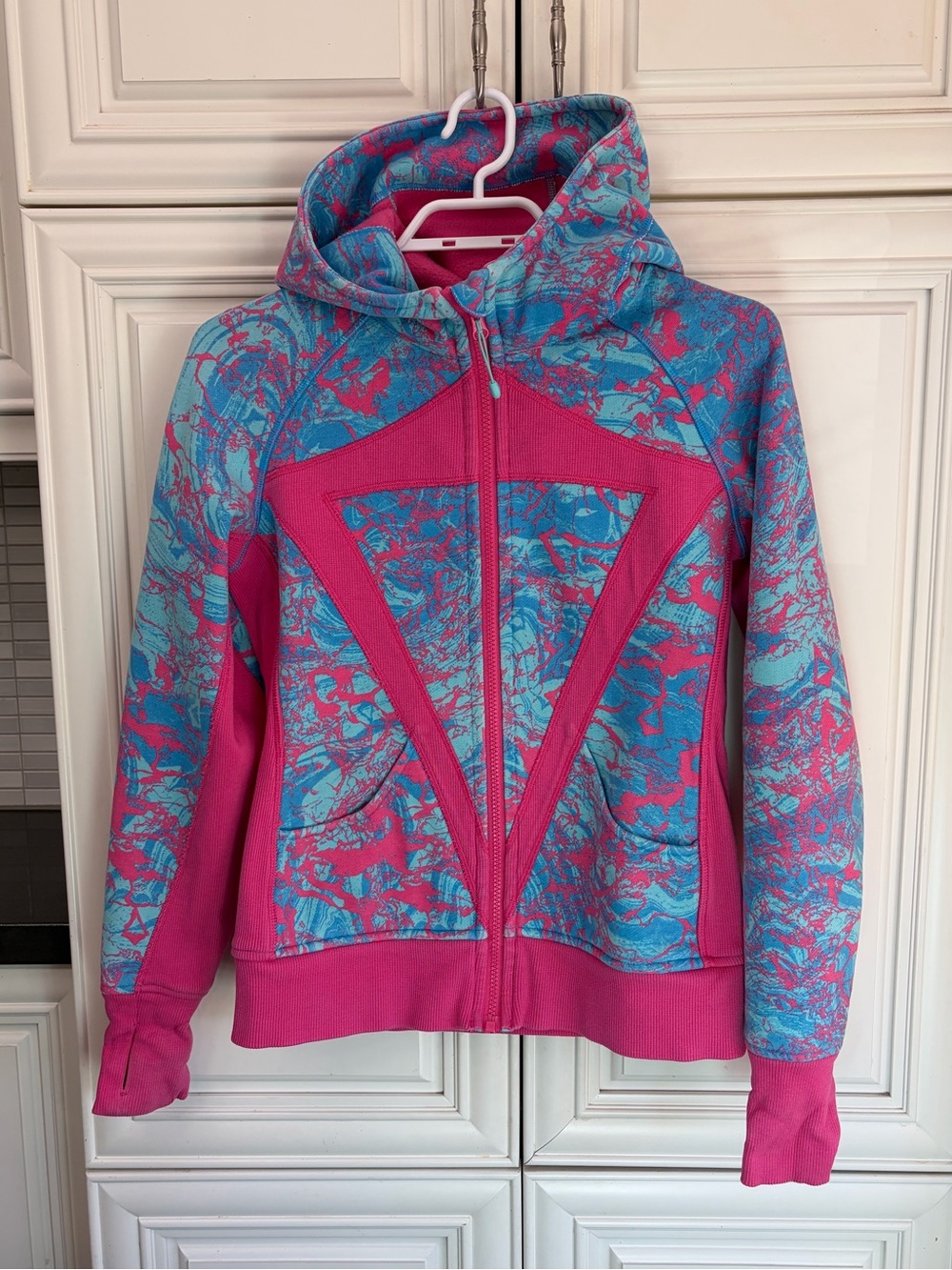 Ivivva by Lululemon girl’s full zip hoodie / sweater